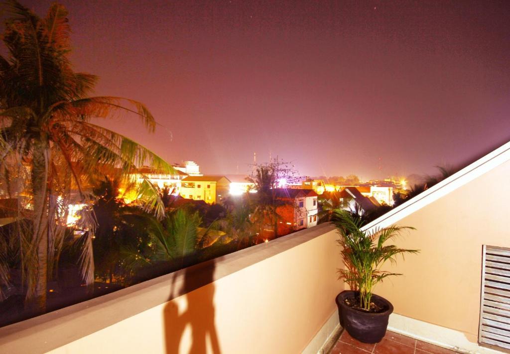 Friendly Villa Siem Reap Bagian luar foto